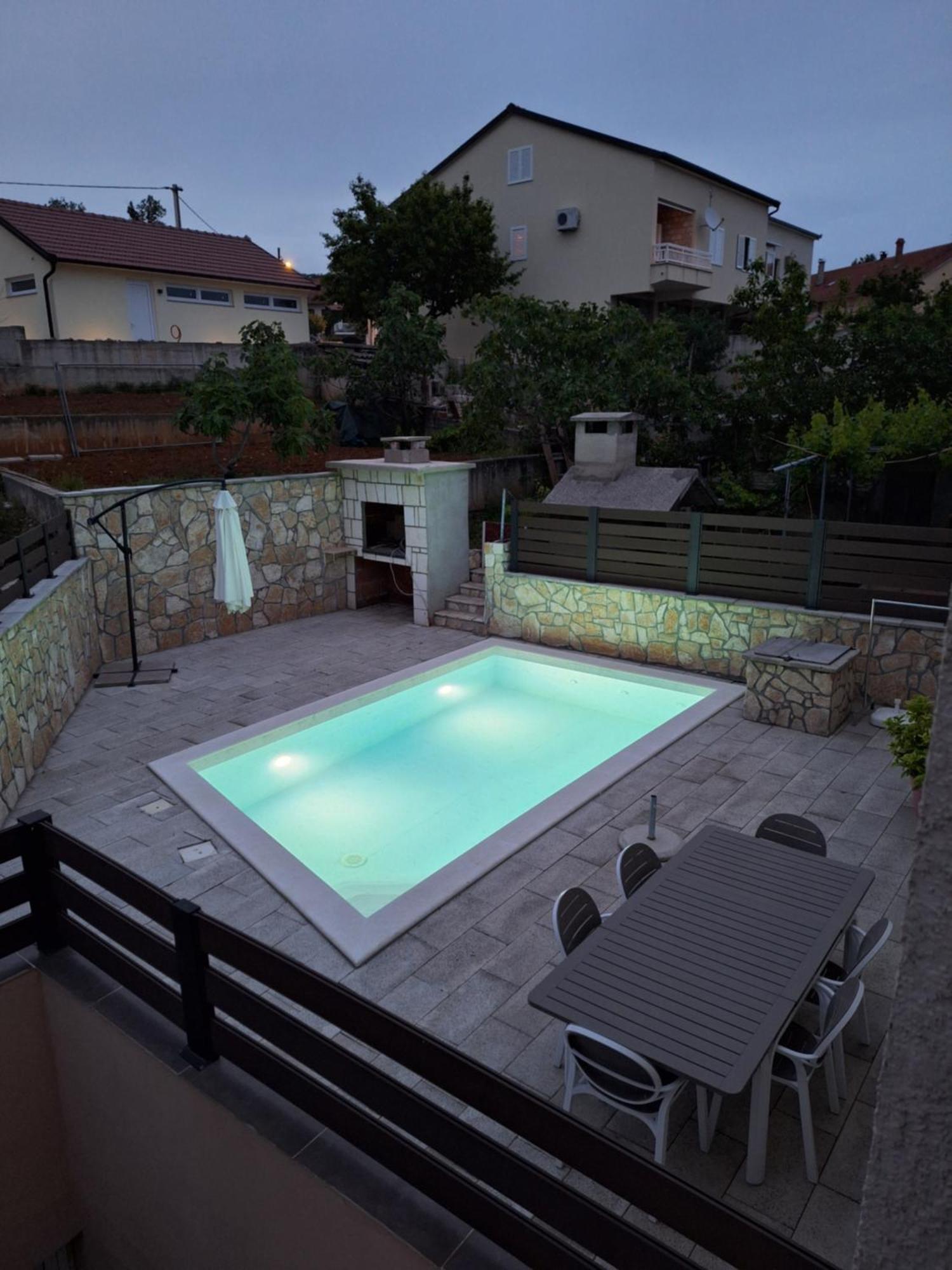 Luxury Apartment Imota,With Private Pool,Car Evcharger Imotski Esterno foto